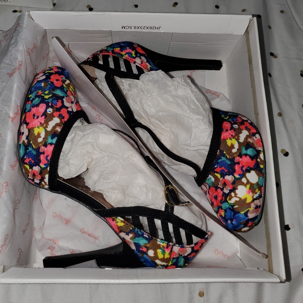 Qupid Heels